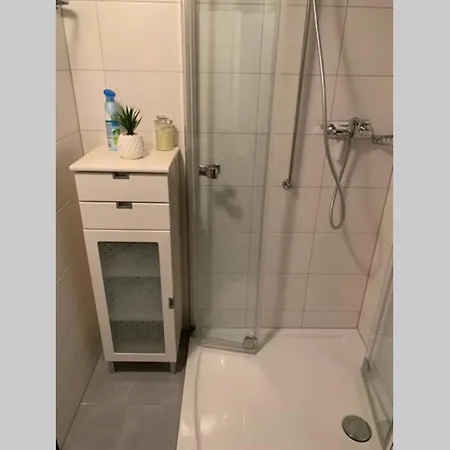 Pur - Waldurlaub Im Tiny House Holiday home Ronshausen