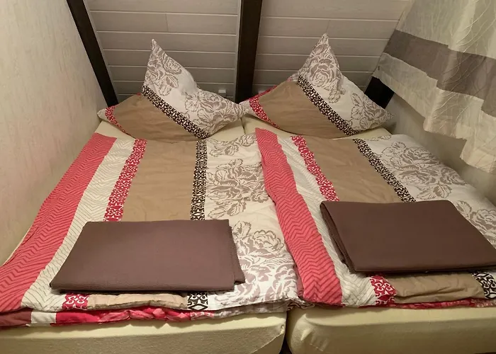 Pur - Waldurlaub Im Tiny House